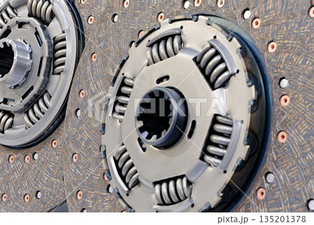 New clutch disc, car spare part New clutch disc, car spare part 135201378