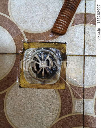 washing machine drain 135202907