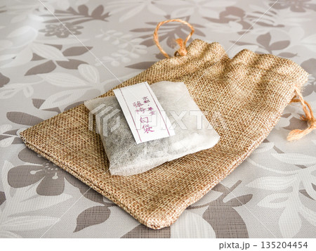 革堂（行願寺）藤袴　匂袋 135204454