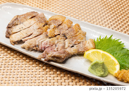 美味しいポークグリル 135205972