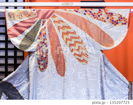 平安神宮　時代祭　吉野太夫（装束） 135207725