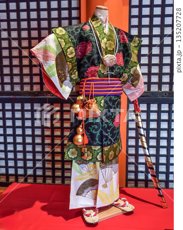 平安神宮　時代祭　出雲阿国（装束） 135207728