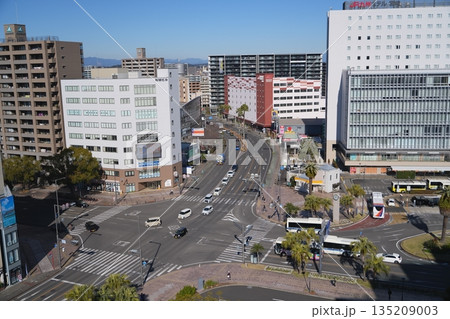 宮崎県宮崎市のアミュプラザ宮崎屋上から見た宮崎市内 宮崎県宮崎市のアミュプラザ宮崎屋上から見た宮崎市内 135209003