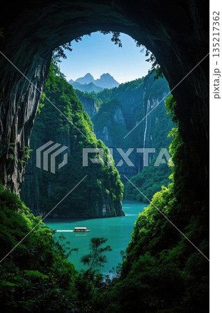 河川 川の流れ 鶏冠 135217362