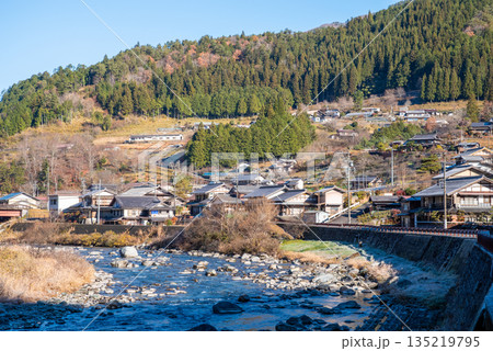 【田舎の冬景色】《岐阜県 下呂市 日本で最も美しい村 馬瀬》 135219795