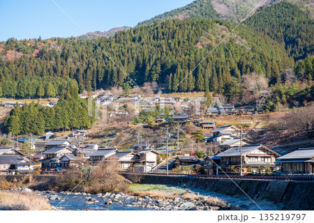 【田舎の冬景色】《岐阜県 下呂市 日本で最も美しい村 馬瀬》 135219797