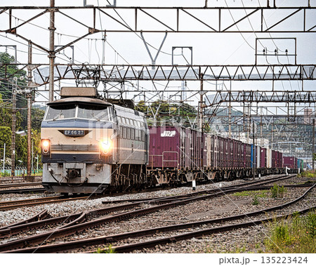 大船の貨物列車 大船の貨物列車 135223424