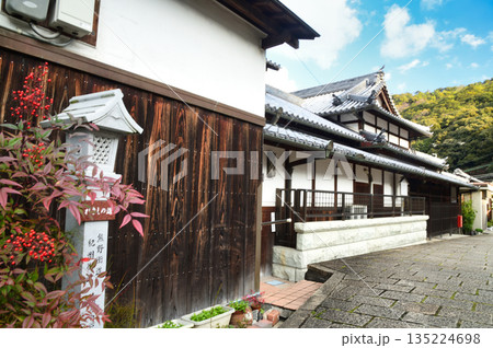 山中宿・旧庄屋屋敷(田中家住宅) 【大阪府阪南市山中渓】 山中宿・旧庄屋屋敷(田中家住宅) 【大阪府阪南市山中渓】 135224698