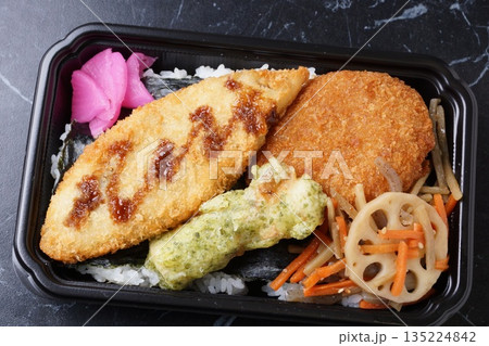 海苔弁当 持ち帰り 海苔弁当 持ち帰り 135224842