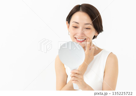女性　歯周病ケア	 135225722