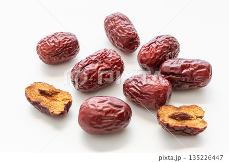 ナツメ　棗　白バック 135226447