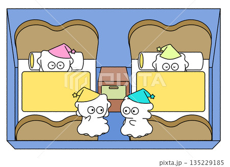 布団で寝たり起きたりするかわいいおばけたちのイラスト 135229185