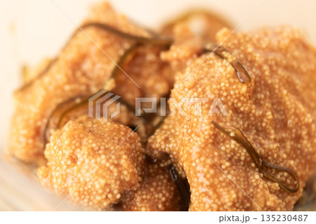 日本酒に合う海鮮と魚卵のおつまみ 135230487