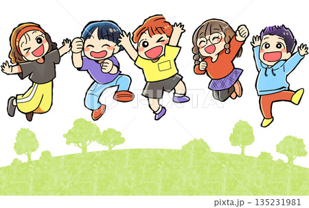 野原でジャンプする子供達 135231981