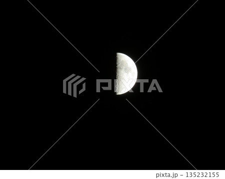 半月 夜空 135232155