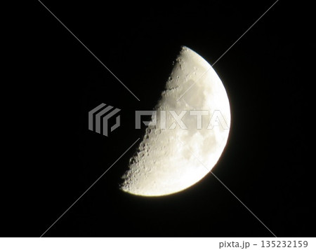 半月 夜空 135232159