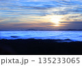 日の出と雲海5391 135233065