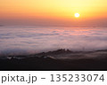 朝焼けと日の出と雲海492 135233074