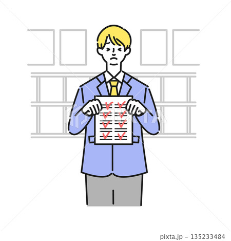 テストで悪い点をとってしまった学生服を着た男の子 テストで悪い点をとってしまった学生服を着た男の子 135233484