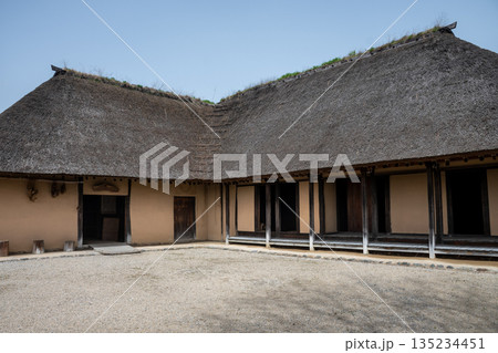 岩手県遠野市の曲り屋　歴史的建造物 135234451