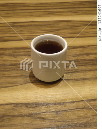 お茶 135241695