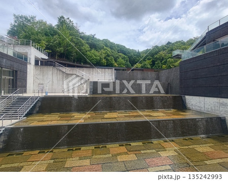 水が奏でる建築のリズム 水が奏でる建築のリズム 135242993