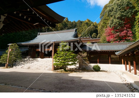 文化と季節が織りなす近江の風景 135243152