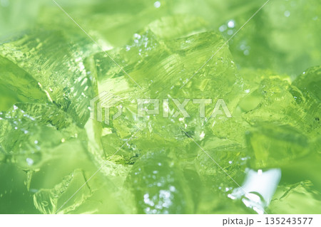 メロンゼリーのイメージ　(写真素材) 135243577