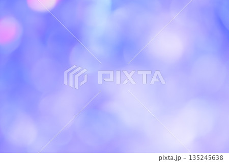 パープルカラー系キラキラ背景イメージ 135245638