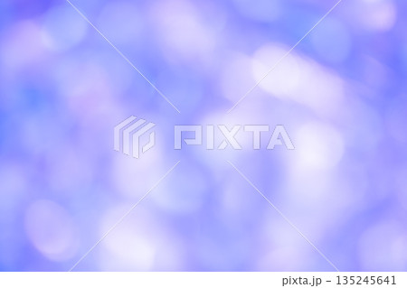 パープルカラー系キラキラ背景イメージ 135245641
