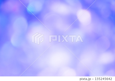 パープルカラー系キラキラ背景イメージ 135245642