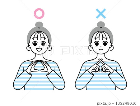 マルバツポーズをする女性のイラストセット 135249010