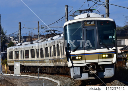 鉄道　列車　JR  奈良線　山城　棚倉　大和　221系　快速　普通　 135257641