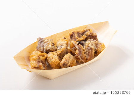 マグロ 唐揚げ マグロ 唐揚げ 135258763