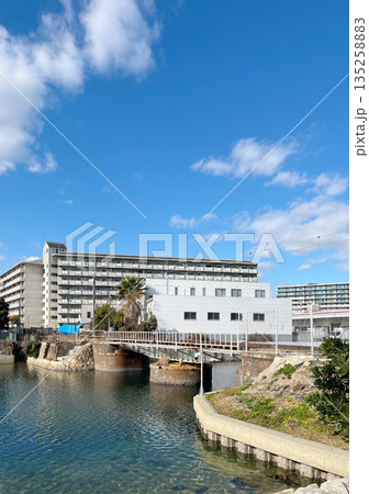 JR和田岬線 回転橋 風景(兵庫県 神戸市) JR和田岬線 回転橋 風景(兵庫県 神戸市) 135258883