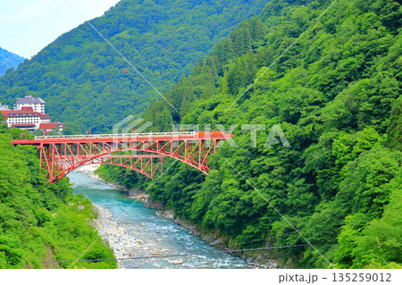 黒部渓谷トロッコ電車 135259012