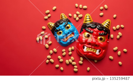 赤い背景に鬼のお面と豆まきを表現した節分の広告用背景素材 赤い背景に鬼のお面と豆まきを表現した節分の広告用背景素材 135259487
