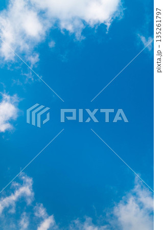 青空と雲 青空と雲 135261797