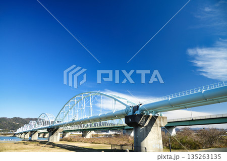 六十谷水管橋・六十谷橋(奥)　【和歌山県和歌山市】 135263135