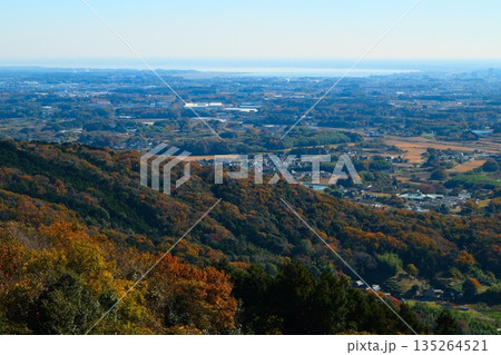 晩秋の筑波山 135264521
