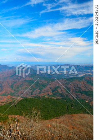 晩秋の筑波山 135264531