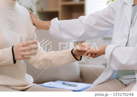 Female patient receiving therapy for depression and stress in a psychiatric clinic. Female patient receiving therapy for depression and stress in a psychiatric clinic. 135270248