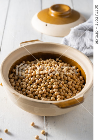 soy 135271300