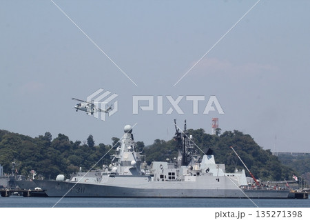 横須賀基地に停泊するノルウェー海軍フリゲート、ロアール・アムンセン 横須賀基地に停泊するノルウェー海軍フリゲート、ロアール・アムンセン 135271398