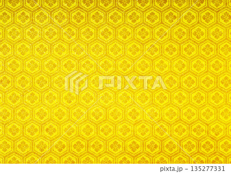 和風模様の豪華な布イメージ 135277331