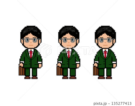 メガネの社会人男性_正面向き歩く(緑の服) メガネの社会人男性_正面向き歩く(緑の服) 135277413