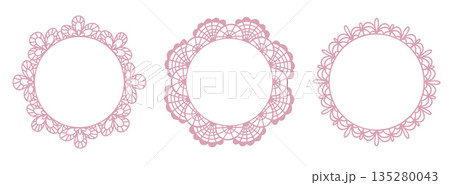 Romantic Round Lace Frame Set 135280043