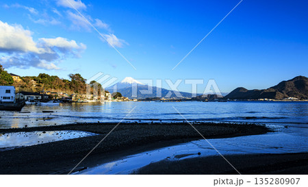 西伊豆から見た富士山 135280907