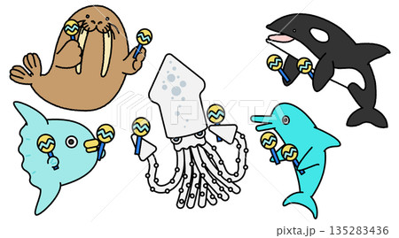 水族館の海の生き物たちが集まったかわいいイラスト 135283436