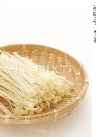 ざるうどんの麺 ざるうどんの麺 135284867
